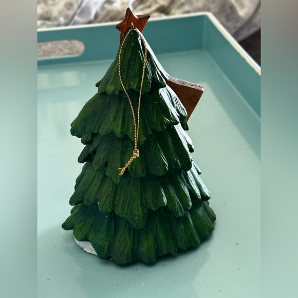 Deb Strain Raz Ornament Snowman Tree 1999 Christmas Play at 6:30 Holiday - Picture 2 of 3